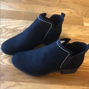 Cat and Jack black boots girls size 3